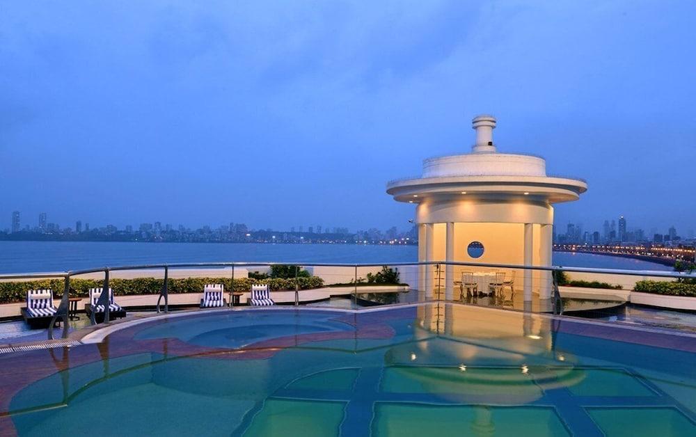 Hotel Marine Plaza Mumbai Exterior foto
