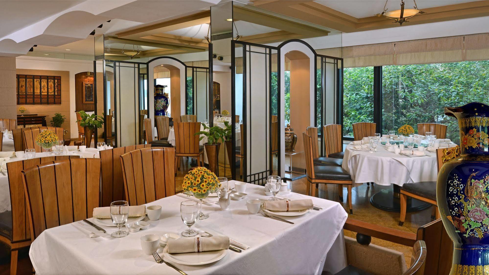 Hotel Marine Plaza Mumbai Exterior foto